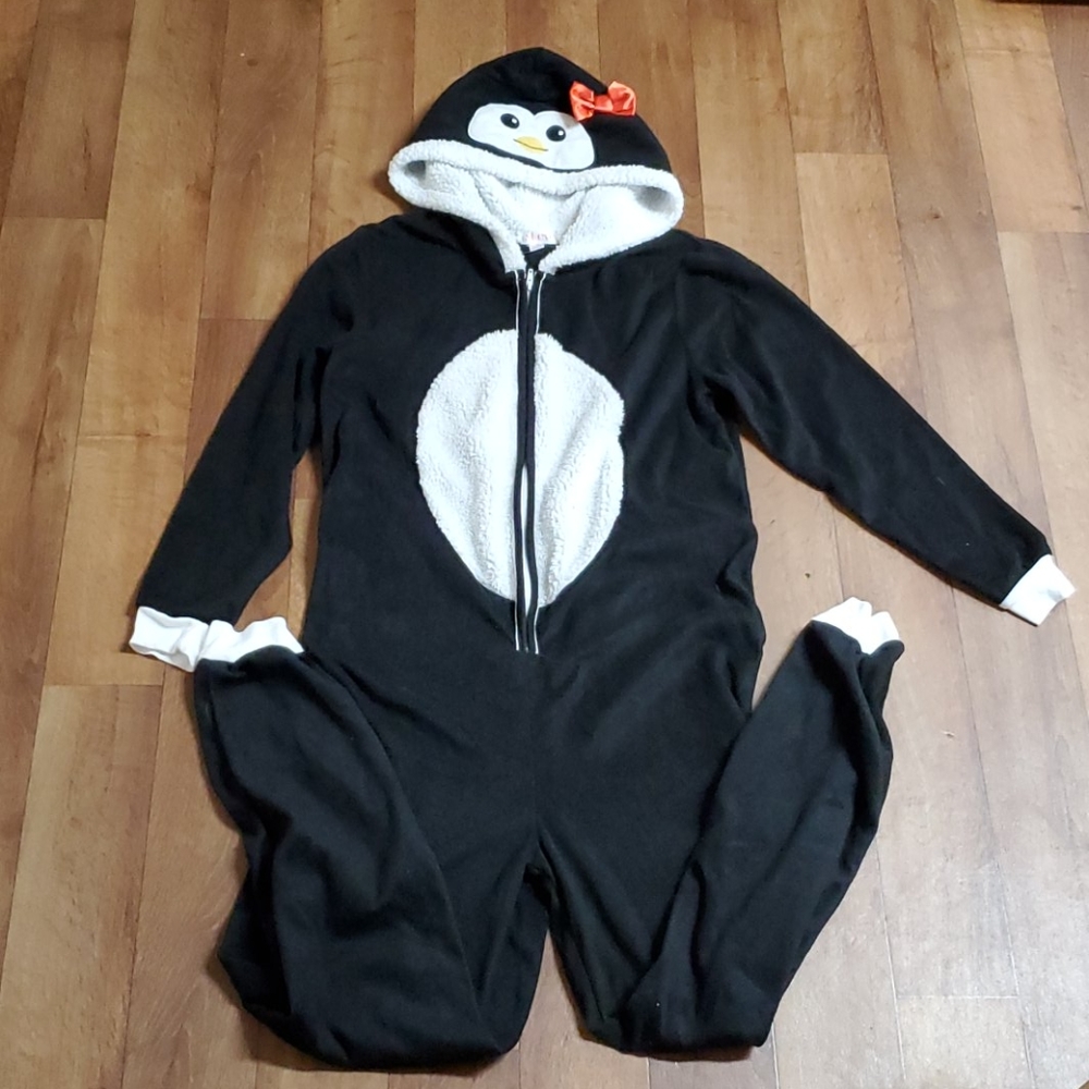 St. Eve Women's Hooded Pinguin Onesie - Picture 1 of 7